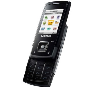 Samsung D900, Quadband, Slim Slider Extreme - Refurbished